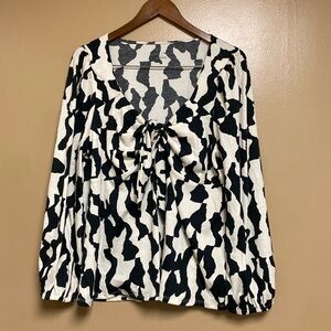 Adorable Patterned Blouse - tie in front